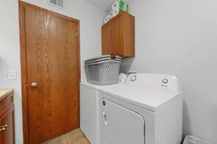 728 Winona St, Mankato, MN 56001 - Photo 25