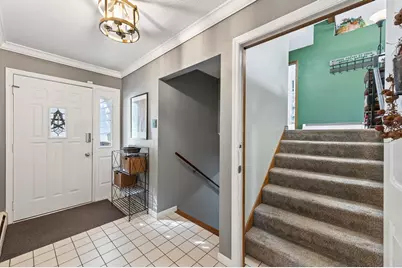 1641 Leone Avenue, Saint Paul, MN 55106 - Photo 3