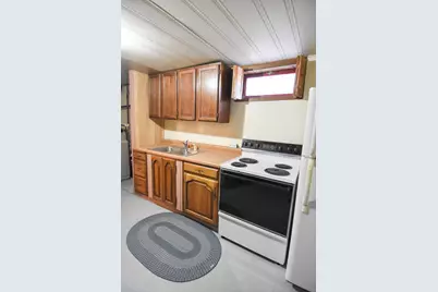 245 Kneale Avenue N, Thief River Falls, MN 56701 - Photo 19