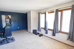 245 Kneale Ave N, Thief River Falls, MN 56701 - Photo 7