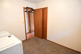 245 Kneale Ave N, Thief River Falls, MN 56701 - Photo 13