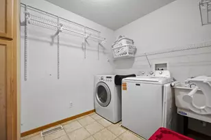 15517 Flight Way, Apple Valley, MN 55124 - Photo 11