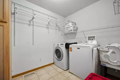 15517 Flight Way #212, Apple Valley, MN 55124 - Photo 13