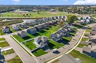 610 Goldenrod Trl, Waconia, MN 55387 - Photo 19