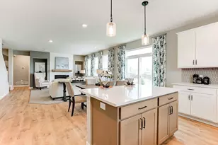 528 Goldenrod Trl, Waconia, MN 55387 - Photo 9