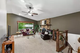 7160 Creekwood Ln, Prior Lake, MN 55372 - Photo 13
