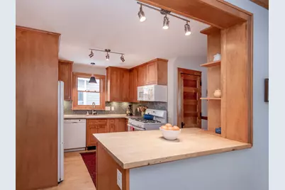 448 Thomas Avenue S, Minneapolis, MN 55405 - Photo 19