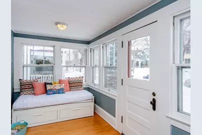 448 Thomas Avenue S, Minneapolis, MN 55405 - Photo 5