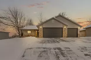 1960 Mineral Springs Pkwy, Owatonna, MN 55060 - Photo 41