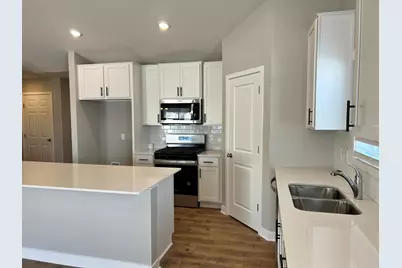 17373 Dulles Lane, Lakeville, MN 55044 - Photo 5