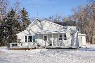 28048 310th St, Bigelow, MN 56117 - Photo 41
