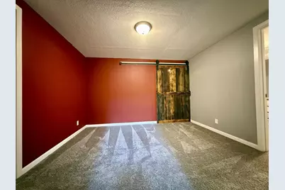 416 W Tyler Avenue, Eau Claire, WI 54701 - Photo 15