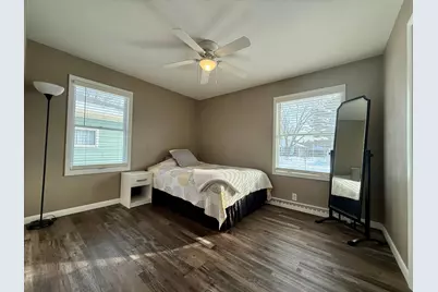 416 W Tyler Avenue, Eau Claire, WI 54701 - Photo 11