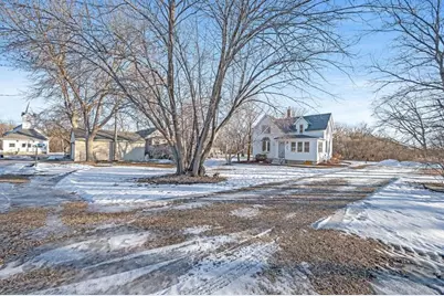 123 Church Street, Lake Crystal, MN 56055 - Photo 1