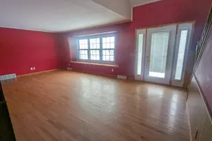 701 Aspen Dr, Saint Peter, MN 56082 - Photo 9