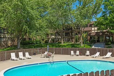 205 Barry Avenue S #303, Wayzata, MN 55391 - Photo 25