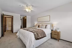 205 Barry Ave S, Wayzata, MN 55391 - Photo 17