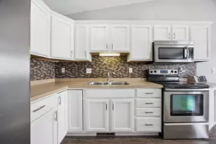 4804 51st Ave S, Fargo, ND 58104 - Photo 9