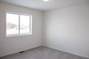 2513 37th Ave S, Moorhead, MN 56560 - Photo 9