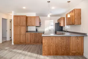 714 NW 8th Ave, Grand Rapids, MN 55744 - Photo 5