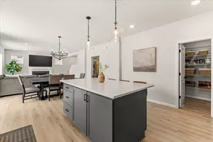 5121 Coronado Dr, Woodbury, MN 55129 - Photo 13