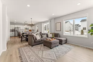 5121 Coronado Dr, Woodbury, MN 55129 - Photo 3