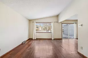 8275 Cypress Ln, Eden Prairie, MN 55347 - Photo 9