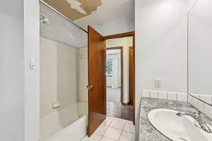 8275 Cypress Ln, Eden Prairie, MN 55347 - Photo 19