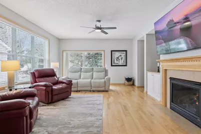 10764 Thone Road, Woodbury, MN 55129 - Photo 5