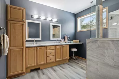 10764 Thone Road, Woodbury, MN 55129 - Photo 15