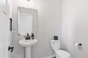 17922 Genoa Dr, Lakeville, MN 55024 - Photo 3