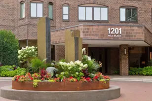 1201 Yale Pl, Minneapolis, MN 55403 - Photo 57