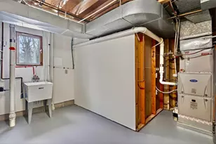 2700 Crestwood Cir, Hopkins, MN 55305 - Photo 47