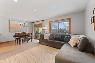 10430 Decatur Ave S, Bloomington, MN 55438 - Photo 9