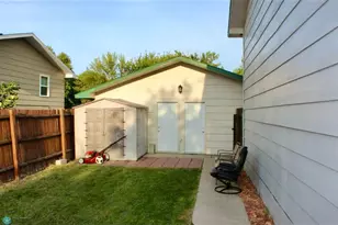 3025 18th St S, Fargo,  58103 - Photo 3