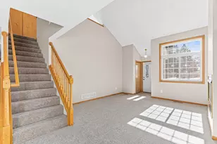 8759 Branson Dr, Inver Grove Heights, MN 55076 - Photo 5