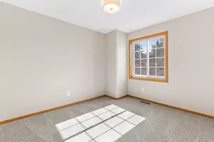 8759 Branson Dr, Inver Grove Heights, MN 55076 - Photo 17