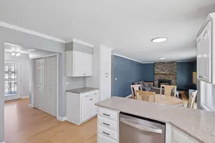 4645 Shenandoah Ln N, Plymouth, MN 55446 - Photo 15