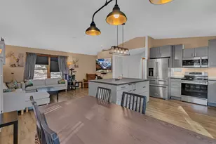 2202 Clare Ct, Saint Cloud, MN 56301 - Photo 7