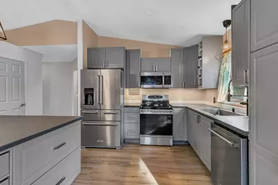 2202 Clare Court, Saint Cloud, MN 56301 - Photo 13