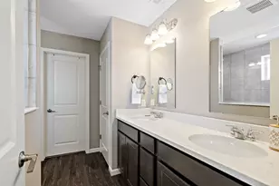 20502 Granville Ln, Lakeville, MN 55044 - Photo 31