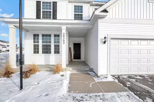 20502 Granville Ln, Lakeville, MN 55044 - Photo 3
