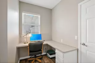 20502 Granville Ln, Lakeville, MN 55044 - Photo 17