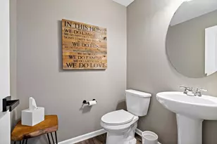 20502 Granville Ln, Lakeville, MN 55044 - Photo 23