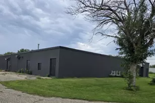 116 S 10th St, Marshall, MN 56258 - Photo 1