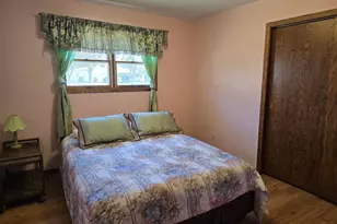 1025 W Fairview Dr, Luverne, MN 56156 - Photo 13