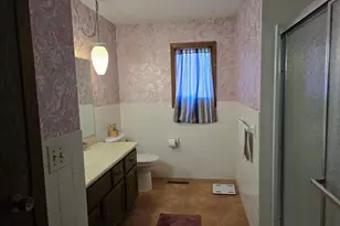 1025 W Fairview Dr, Luverne, MN 56156 - Photo 15