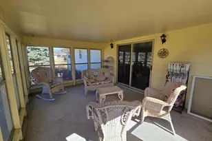 1025 W Fairview Dr, Luverne, MN 56156 - Photo 27