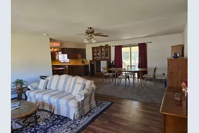 1025 W Fairview Drive, Luverne, MN 56156 - Photo 5