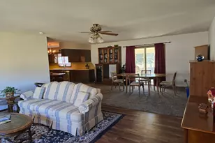 1025 W Fairview Dr, Luverne, MN 56156 - Photo 5